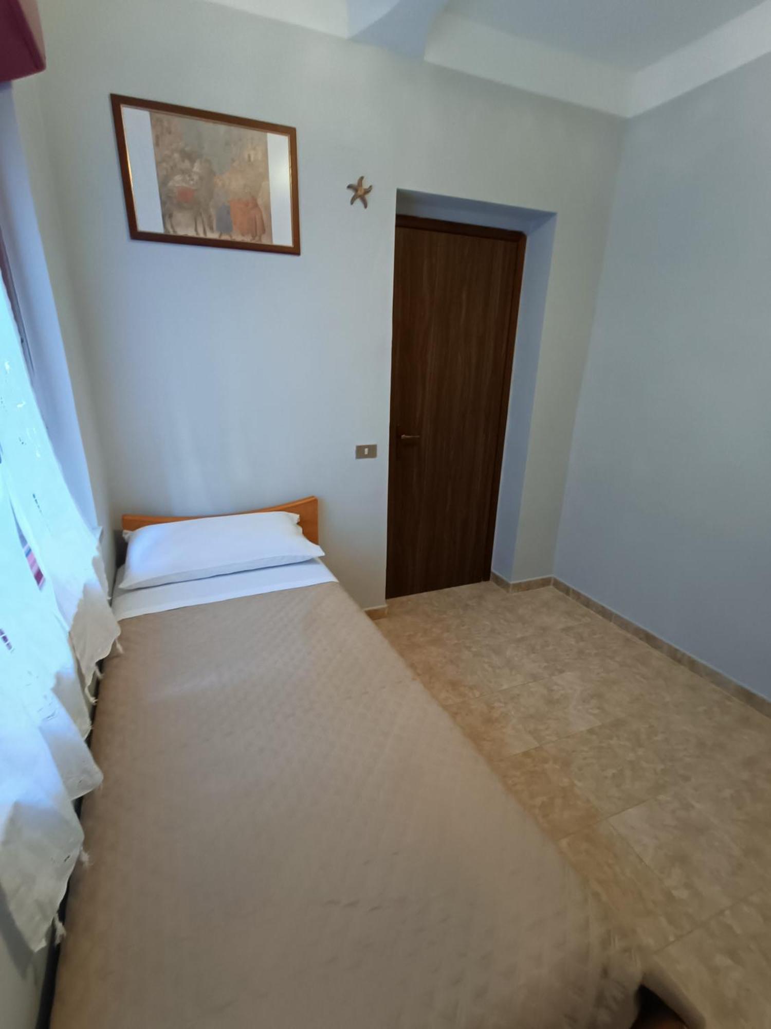 Xenion Guest House Вилла-Сан-Джованни Экстерьер фото